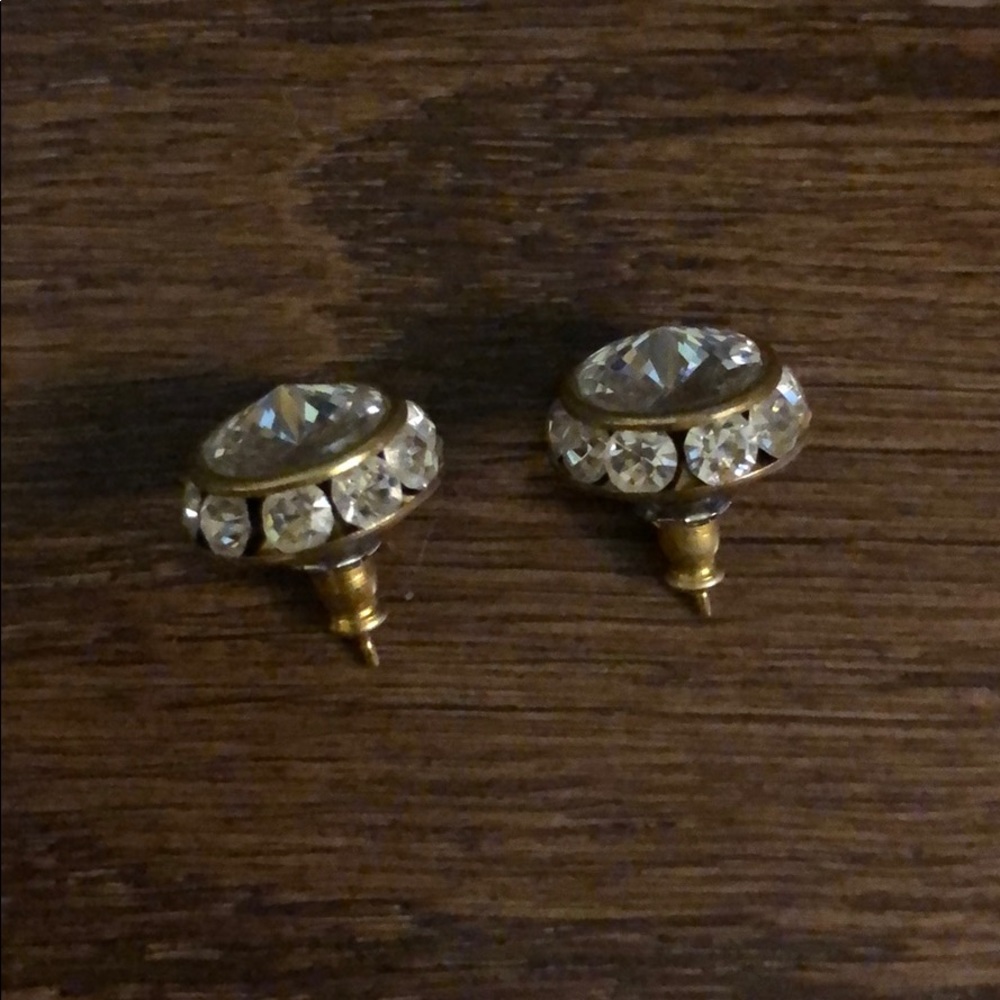 Sparkle Studs - Picture 4 of 4